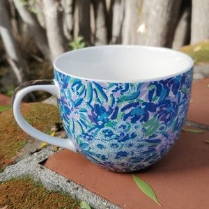 Lilly Pulitzer Gold Lion Blue Floral Mug Set